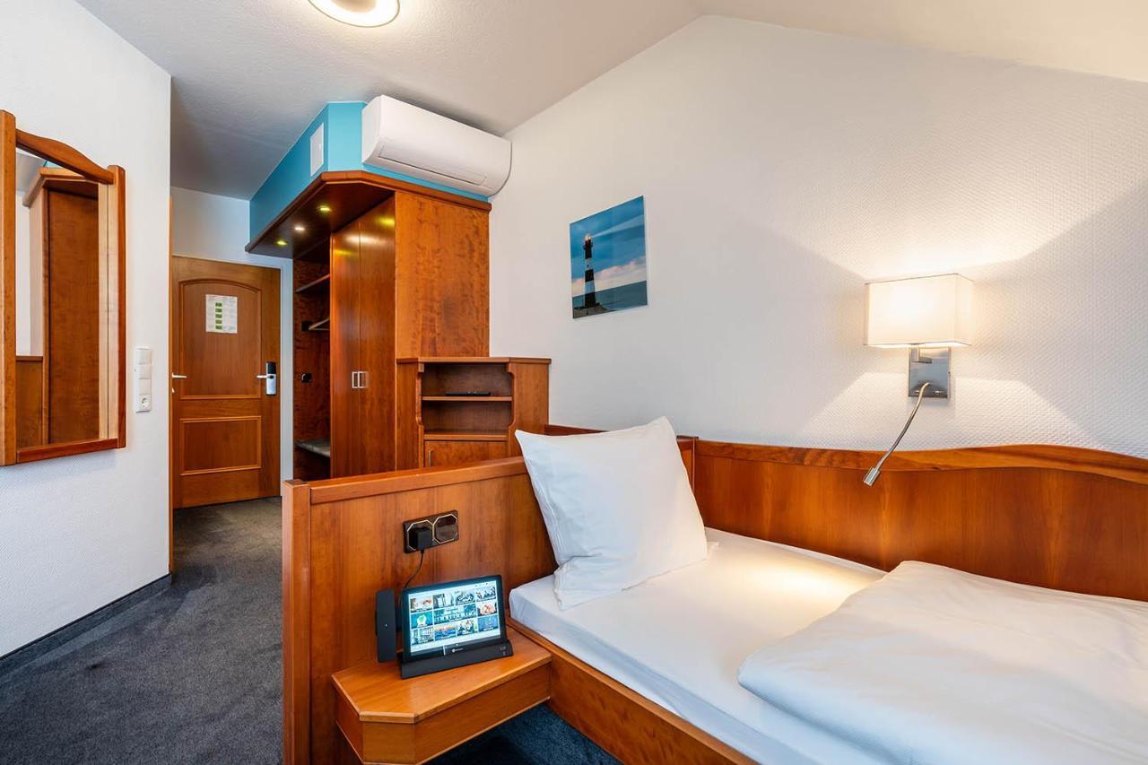 Hotel Frechener Hof Екстер'єр фото