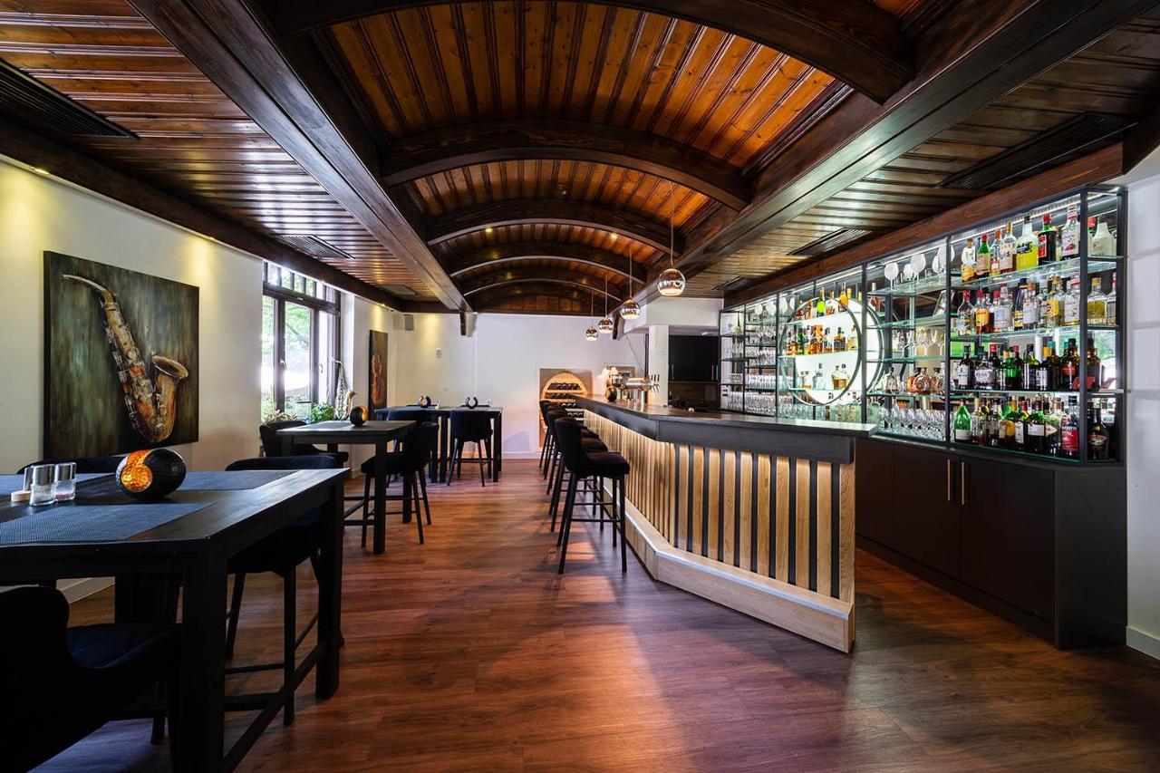 Hotel Frechener Hof Екстер'єр фото