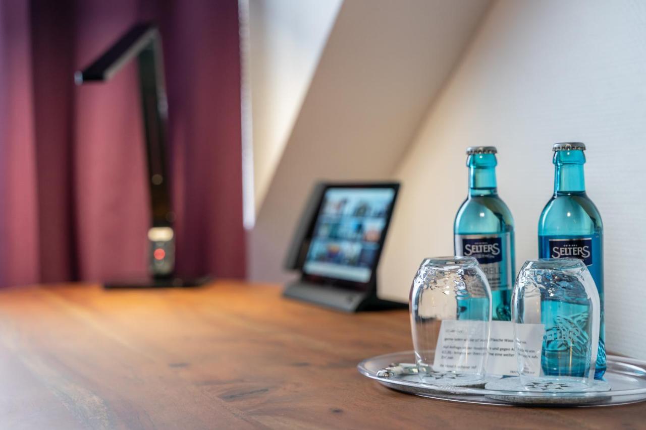 Hotel Frechener Hof Екстер'єр фото