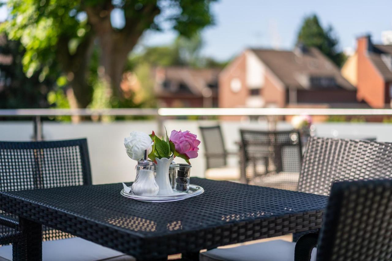 Hotel Frechener Hof Екстер'єр фото